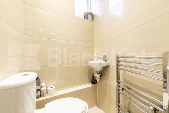 			Studio Apartment, 1 bath, 1 reception Apartment			 Sutherland Avenue, Maida Vale